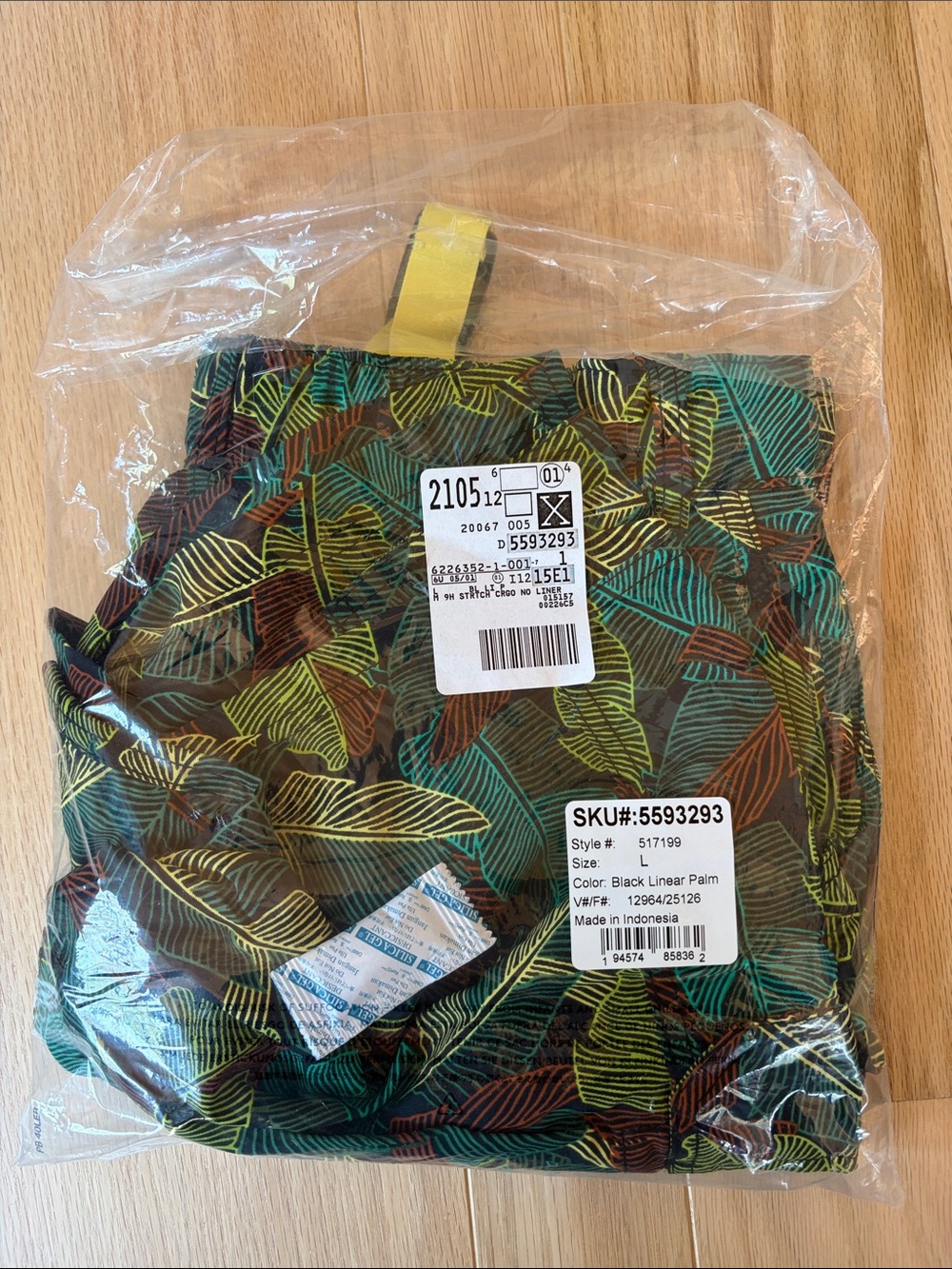 NWT Lands End Men’s L (36-38) Green Leaf Outrigger Quick Dry Cargo Swim Trunks - Picture 7 of 7